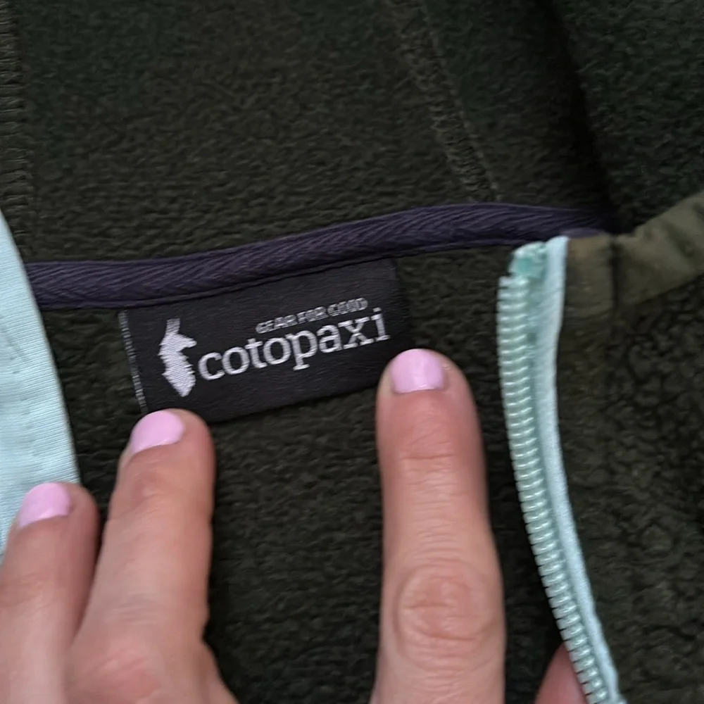 Cotopaxi dark green with light blue full zip Sherpa hoodie size small - Picture 2 of 4